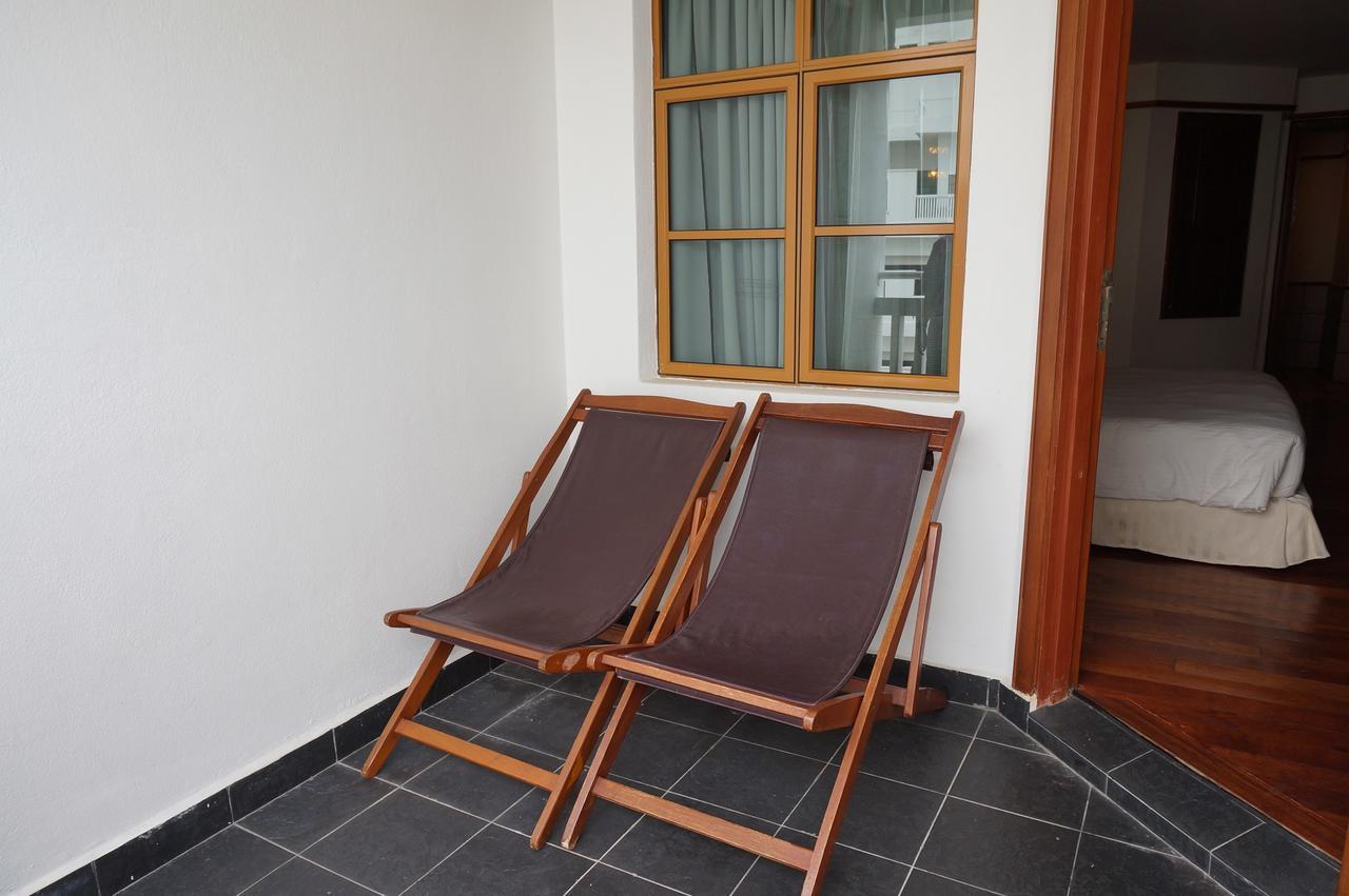 Wonderland Private Chalet At Port Dickson Exterior photo